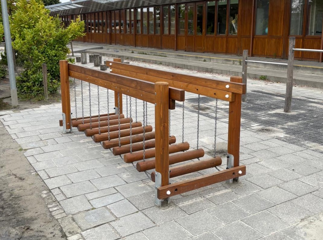 Waggelpad houten balanceertoestel Waggelpad houten balanceertoestel