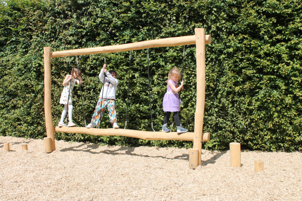 Robinia balanceertoestel Zebra Robinia balanceertoestel Zebra