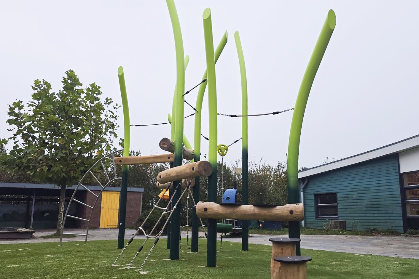 Metalen speeltoestel Ezinge (14)