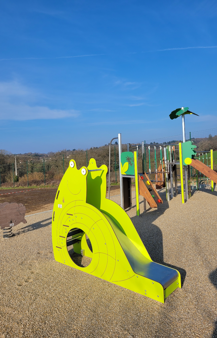 Vrijstaande glijbaan slak