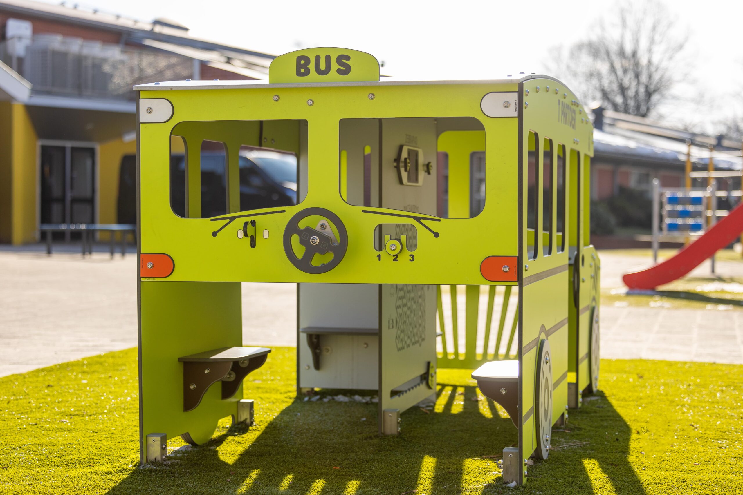 Speelbus (3) Speelbus (3)