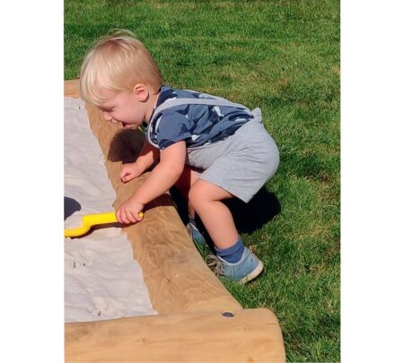 Robinia zandbak 2x2m (2) Robinia zandbak 2x2m (2)