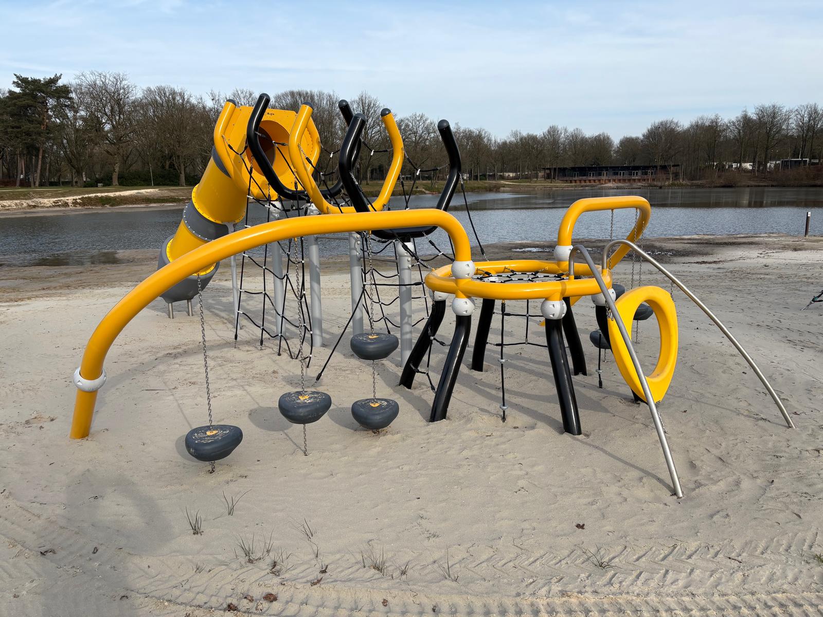 Metalen Speeltoestel Giant Bee-3