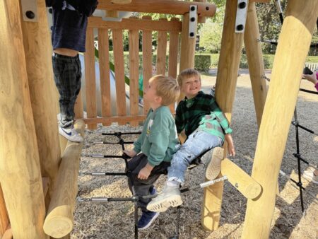 Robinia Ridderburcht Robinia Ridderburcht