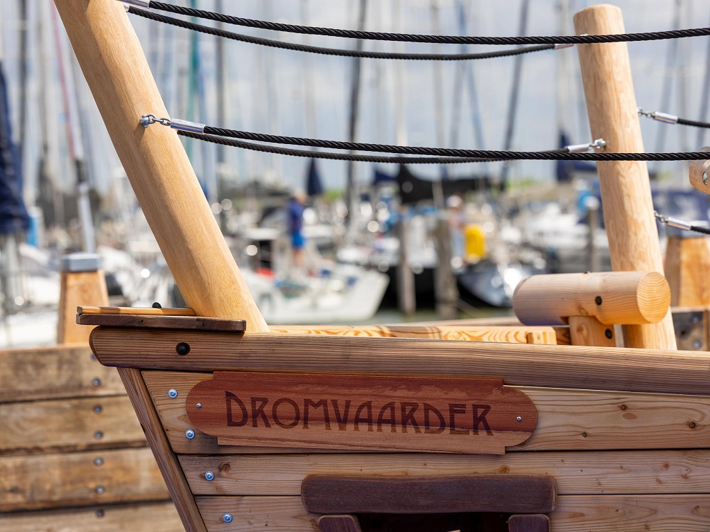 Robinia Piratenboot Albatros (24)