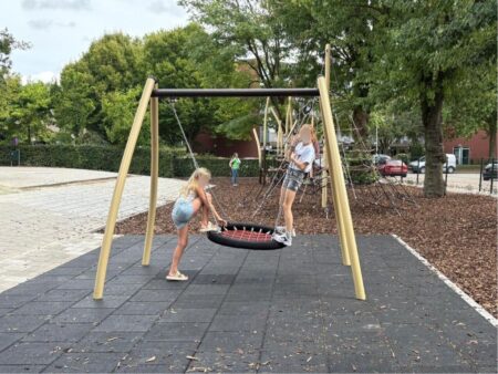 Nestschommel Style (2) Nestschommel Style (2)