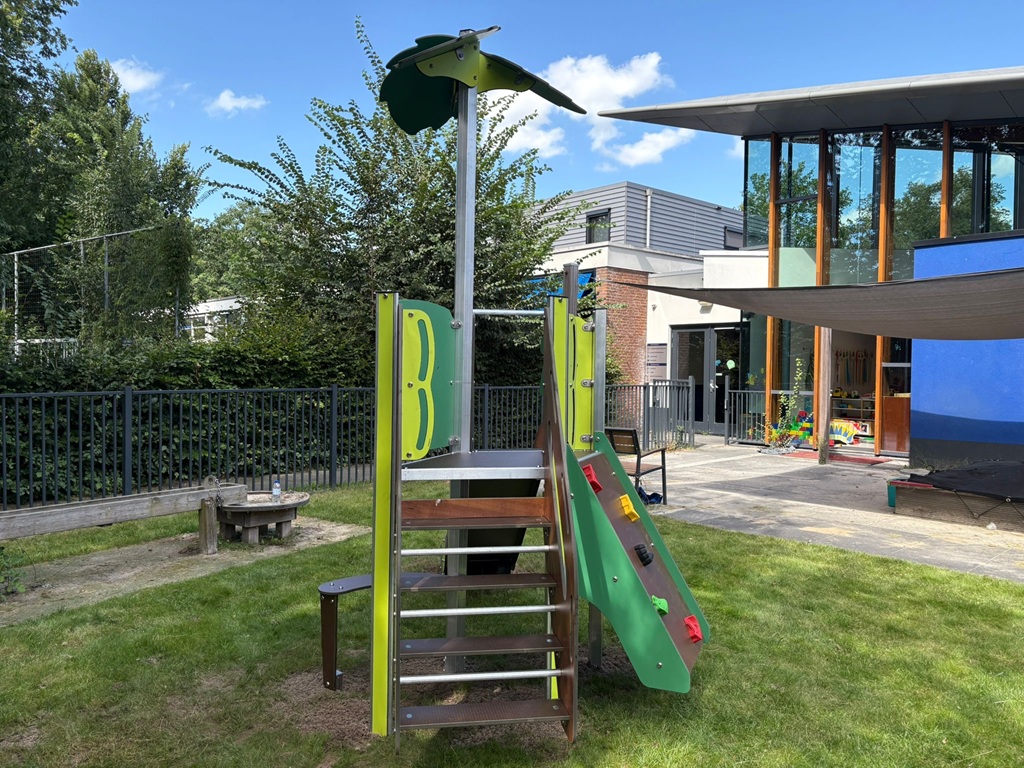 Speeltoestel Arthur (2)