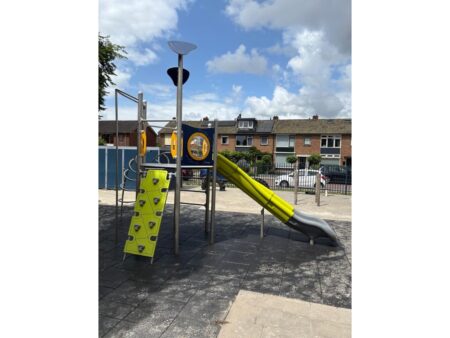 Speeltoestel Sandy (1)