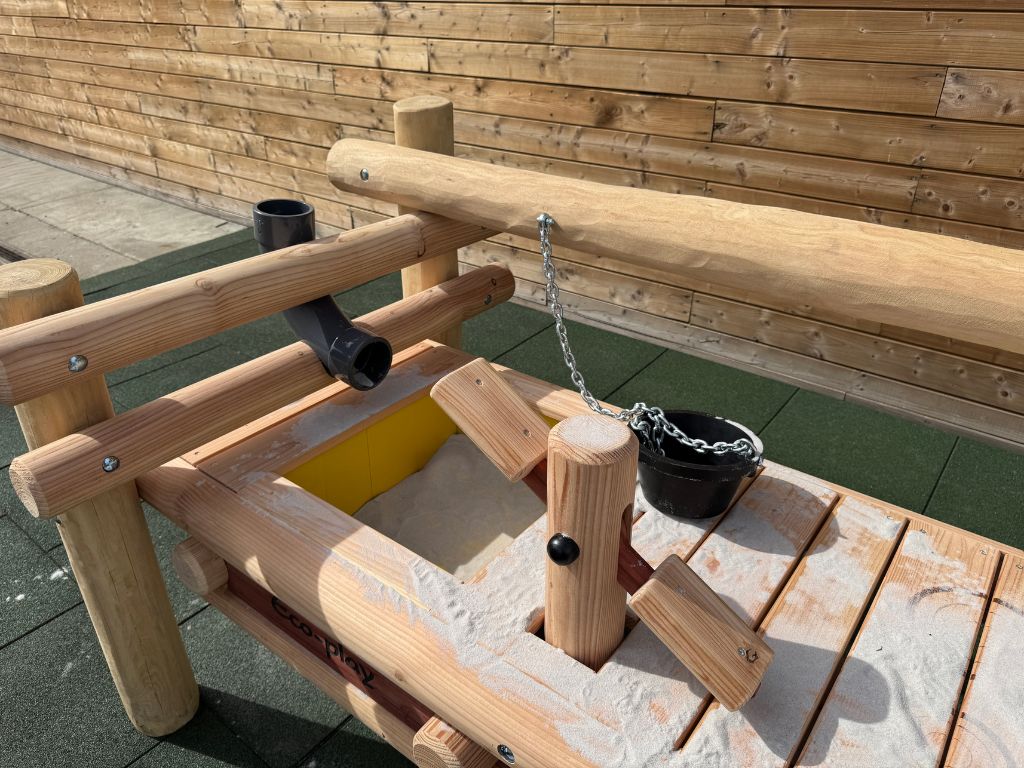 Robinia Buitenkeuken Robinia Buitenkeuken