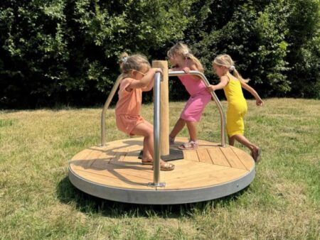 Robinia Carrousel 2 Robinia Carrousel 2