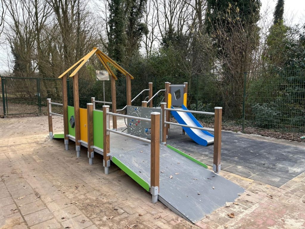 Chamberry houten speeltoestel