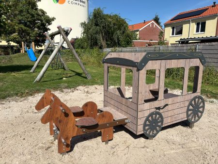 Paard met koets (2)